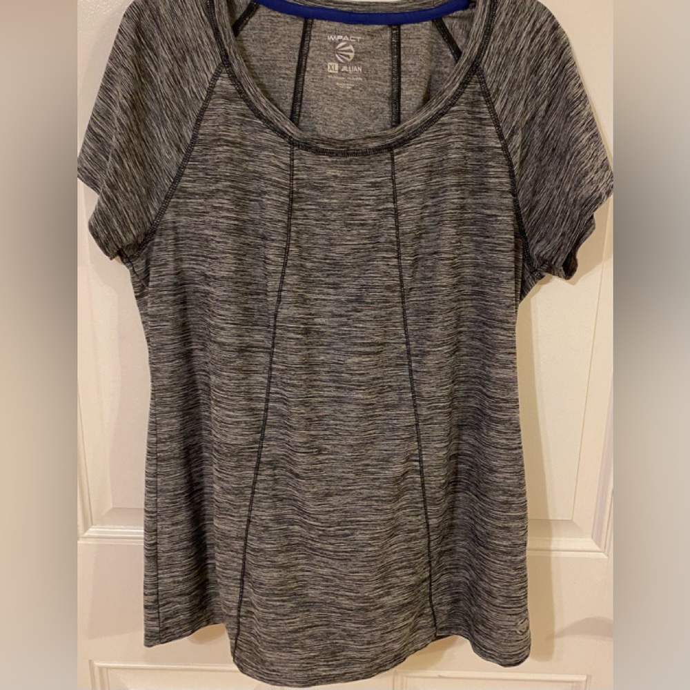 Workout top: Size XL